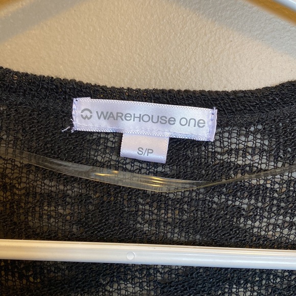 Lightweight shrug with tie detail - Picture 2 of 3